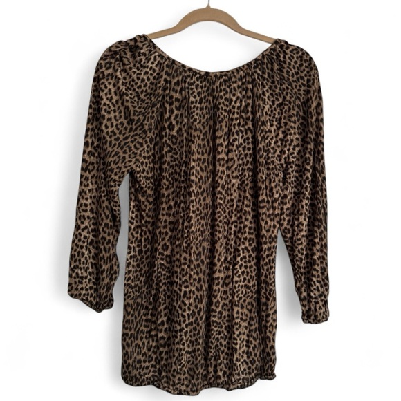 NWT Michael Kors Leopard Print Top Brown Black Scoop Neck Blouse Size Medium - Picture 3 of 5